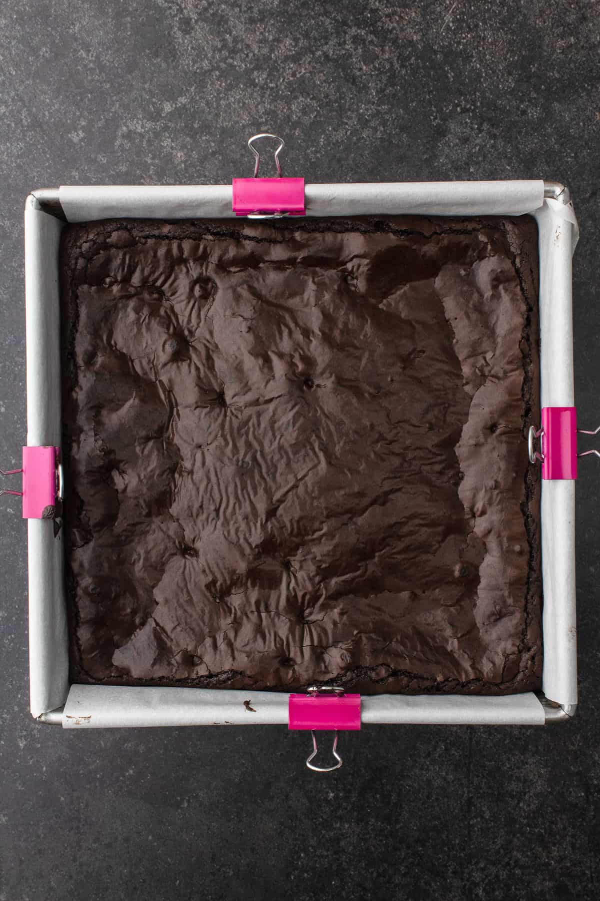 Cooked brownies out of the oven