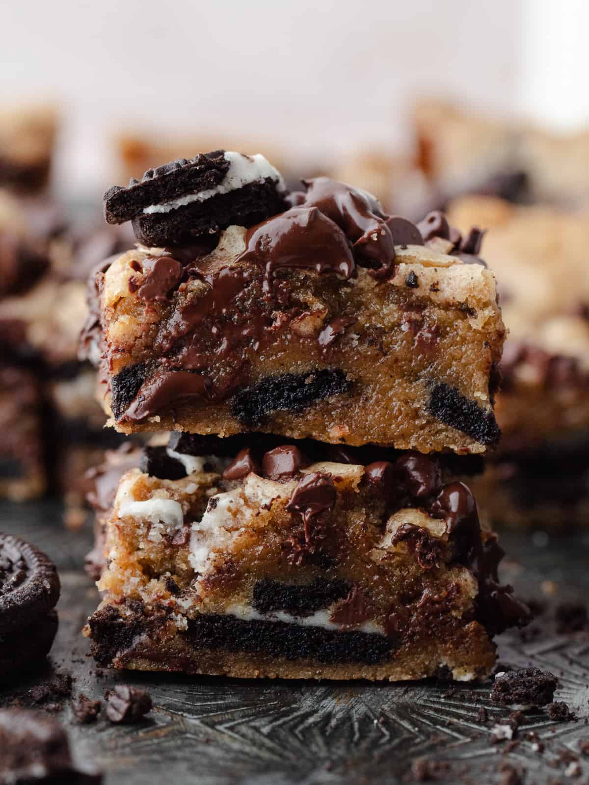 A small stack of Oreo Blondies