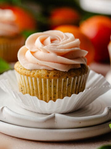 Orange poppy seed cupcakes Feature image