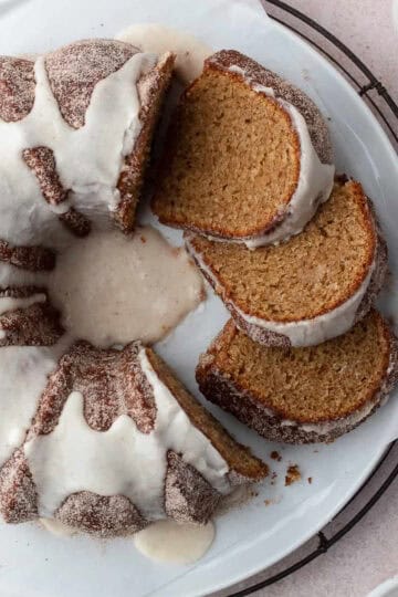 Apple cider donut cake feature photo.