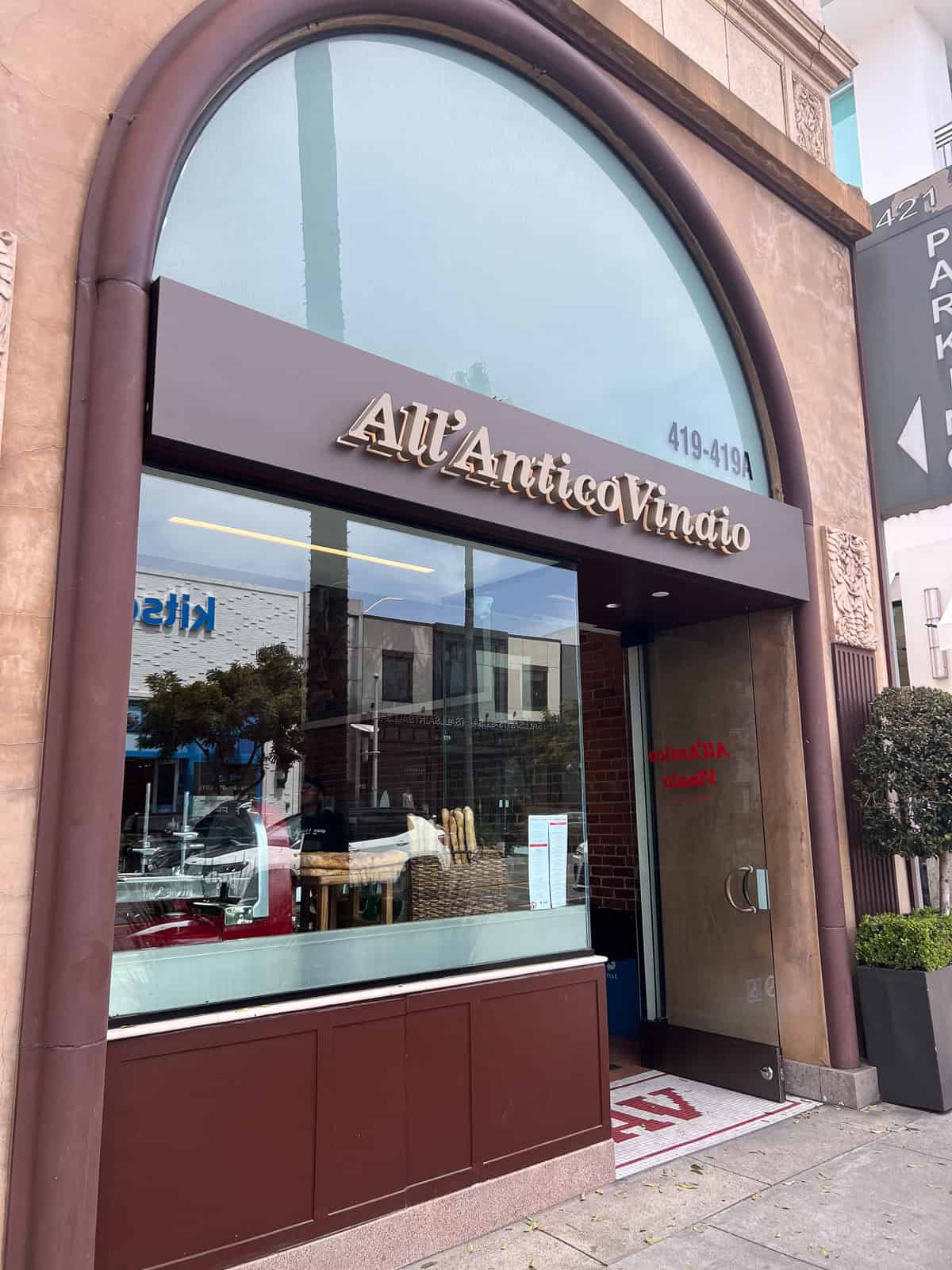 All'Antico Vinaio sandwich shop, serving Tuscan style sandwiches.