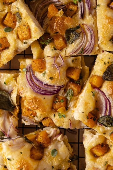 Butternut squash and sage schiacciata bread featured photo.